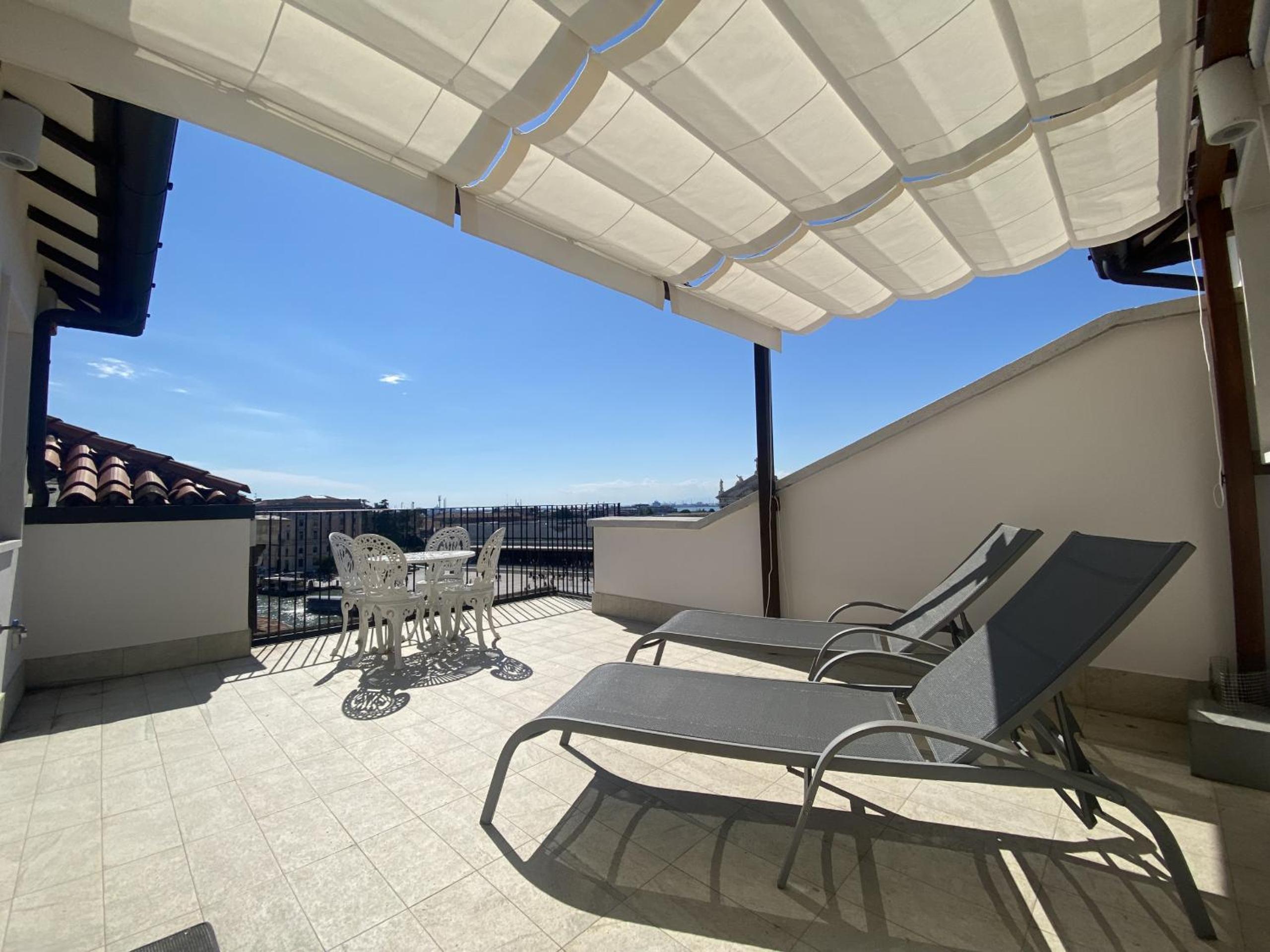 City Apartments Rialto Market