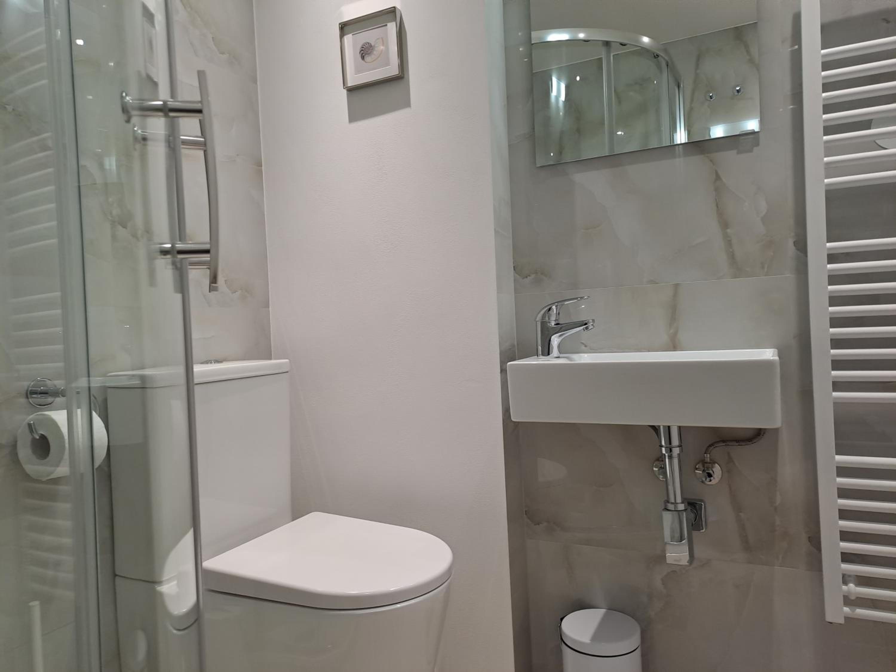Apartmánový dům se zahradou v klidné části Prahy