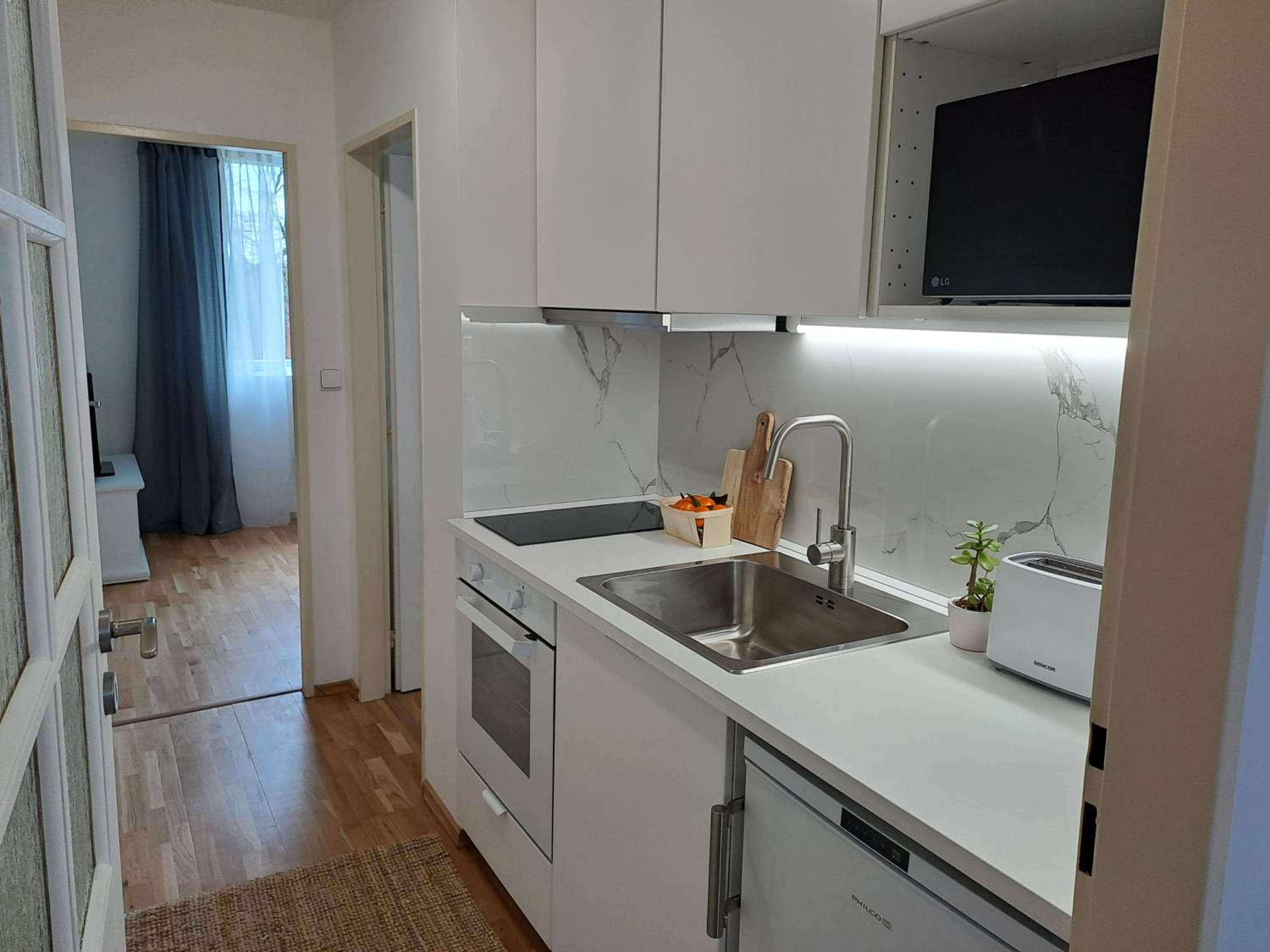Apartmánový dům se zahradou v klidné části Prahy