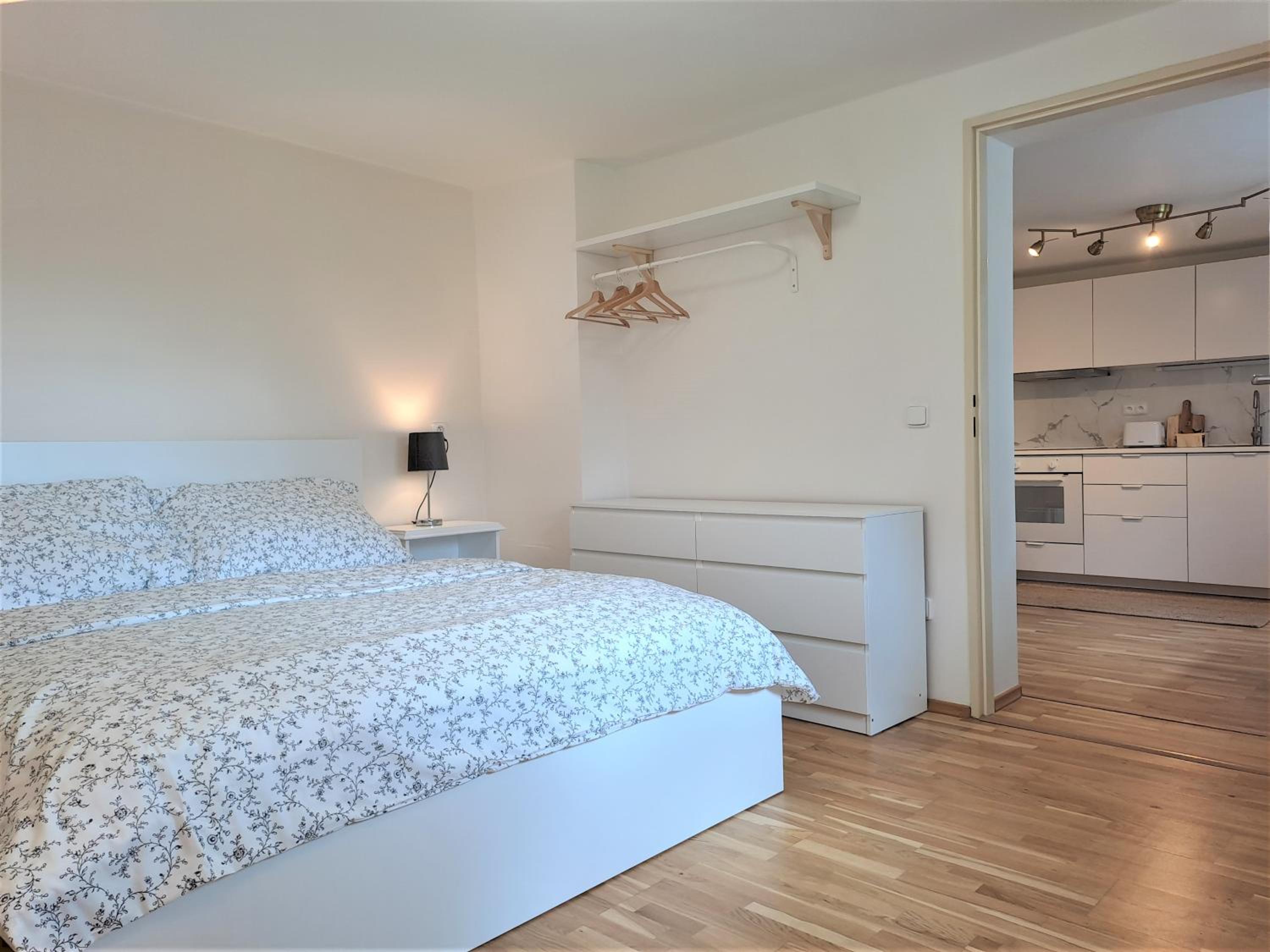 Apartmánový dům se zahradou v klidné části Prahy