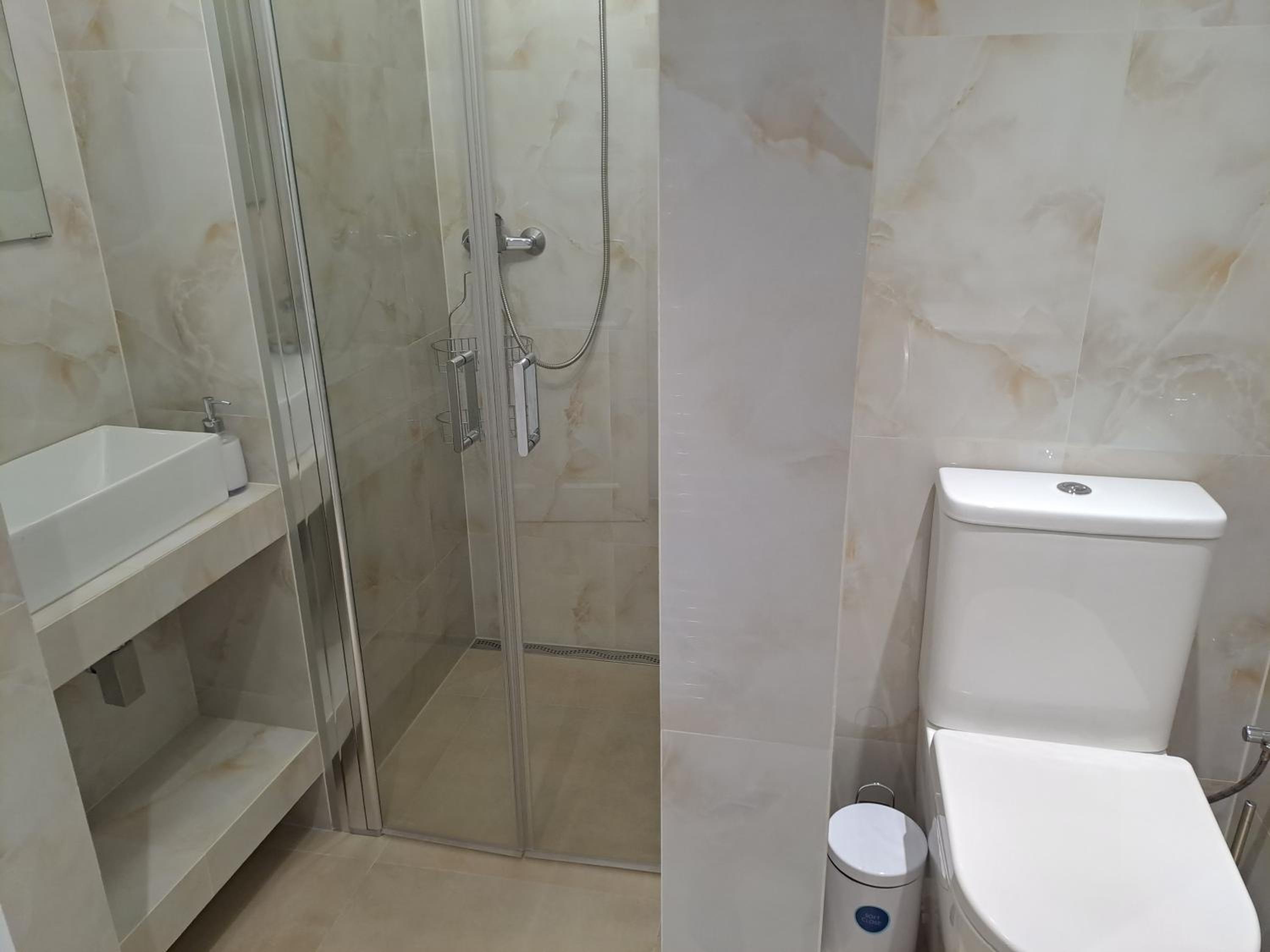Apartmánový dům se zahradou v klidné části Prahy