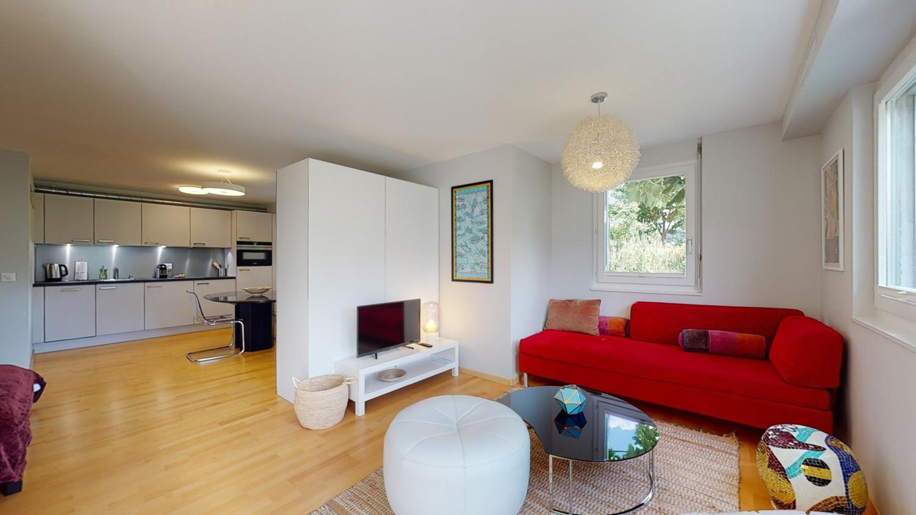 Spacious studio in a quiet area of Sierre