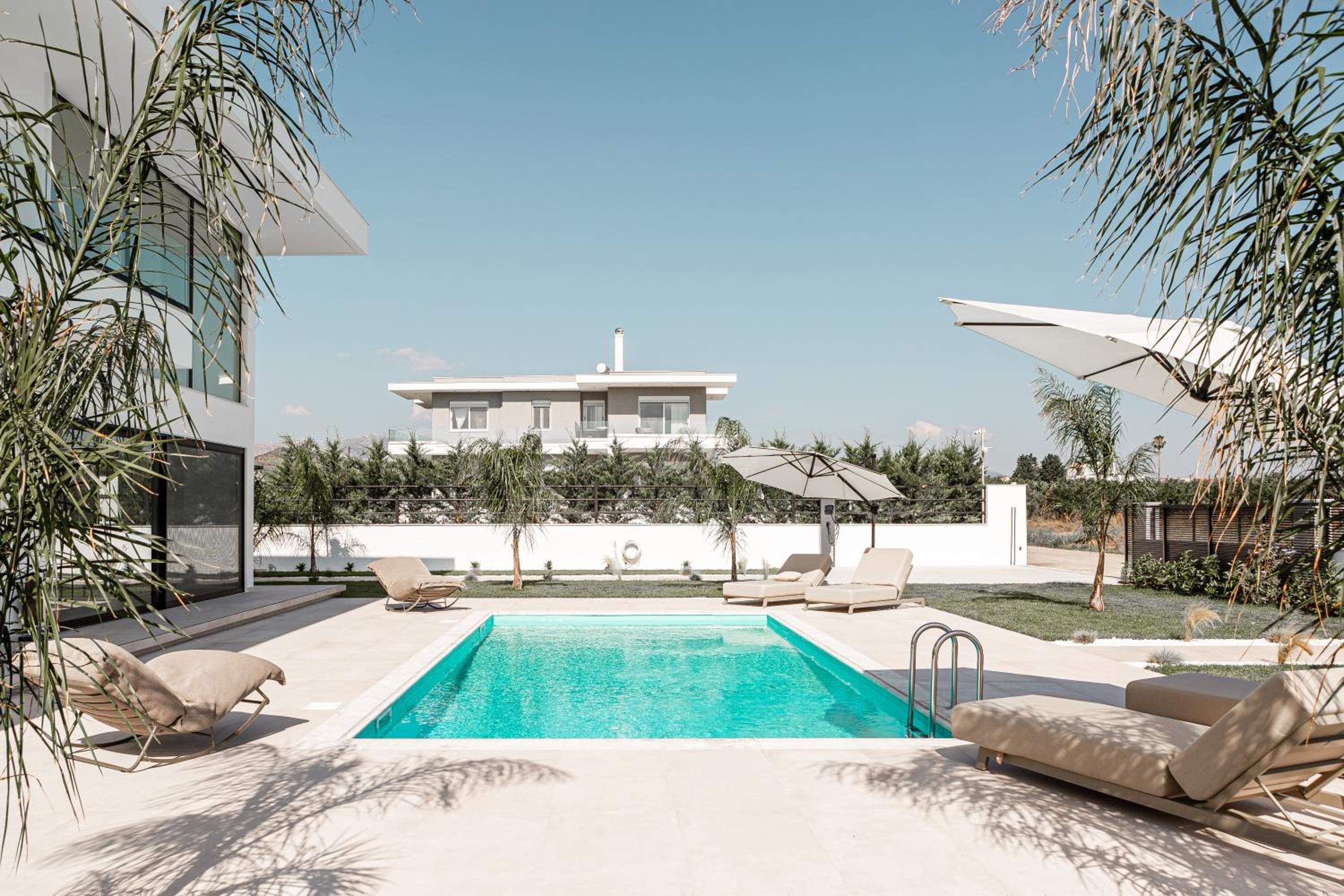 Sunshine Villa