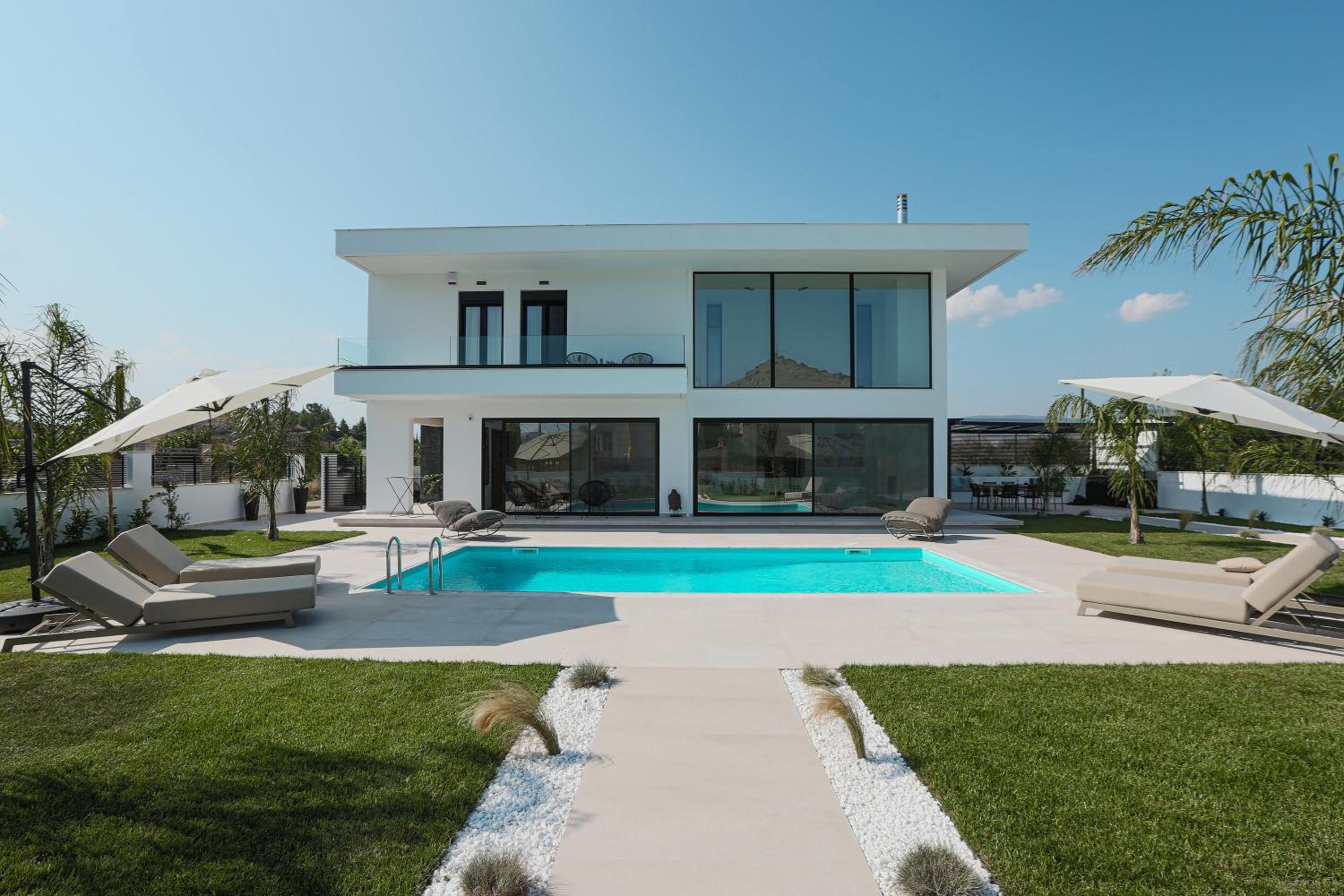 Sunshine Villa