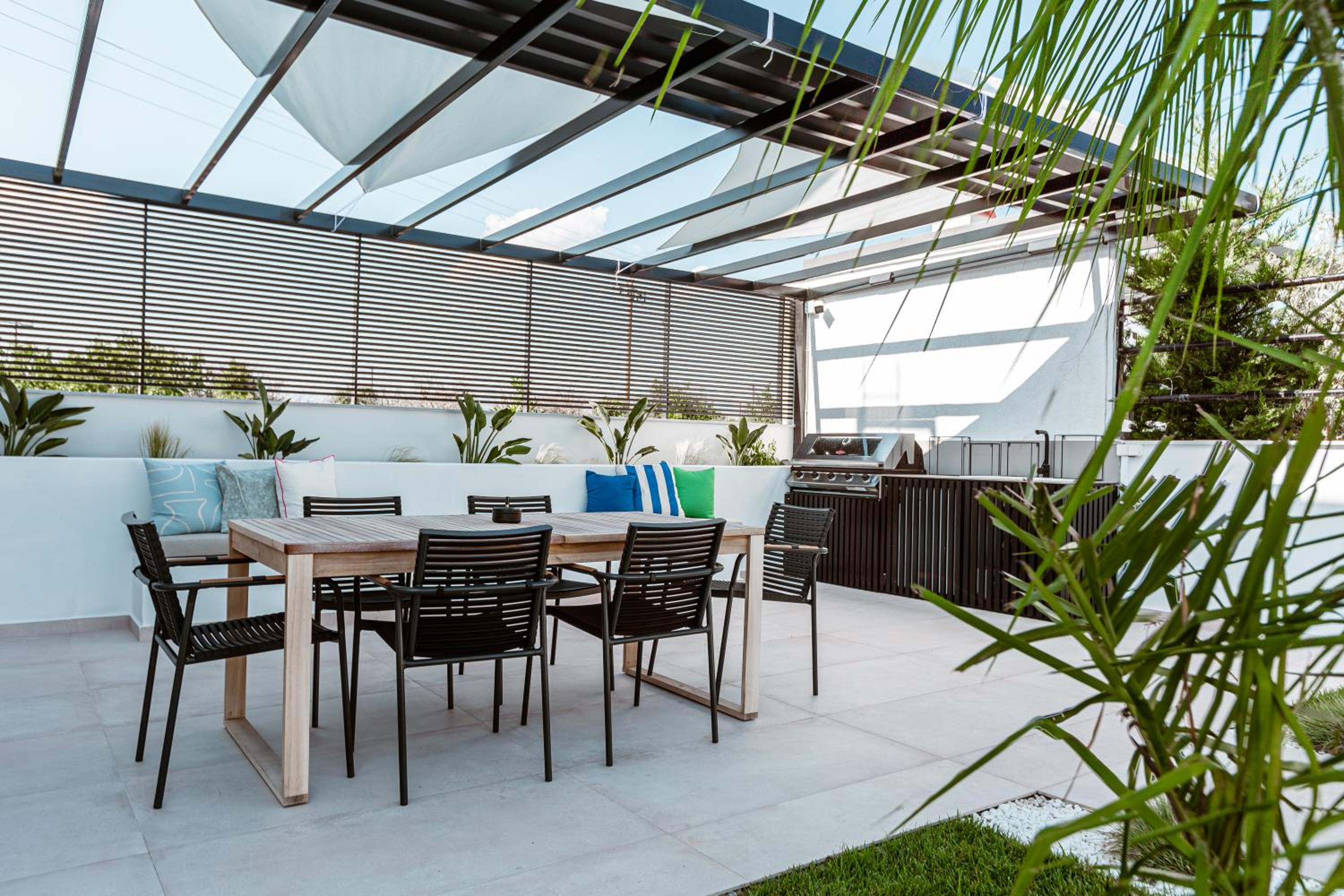 Sunshine Villa