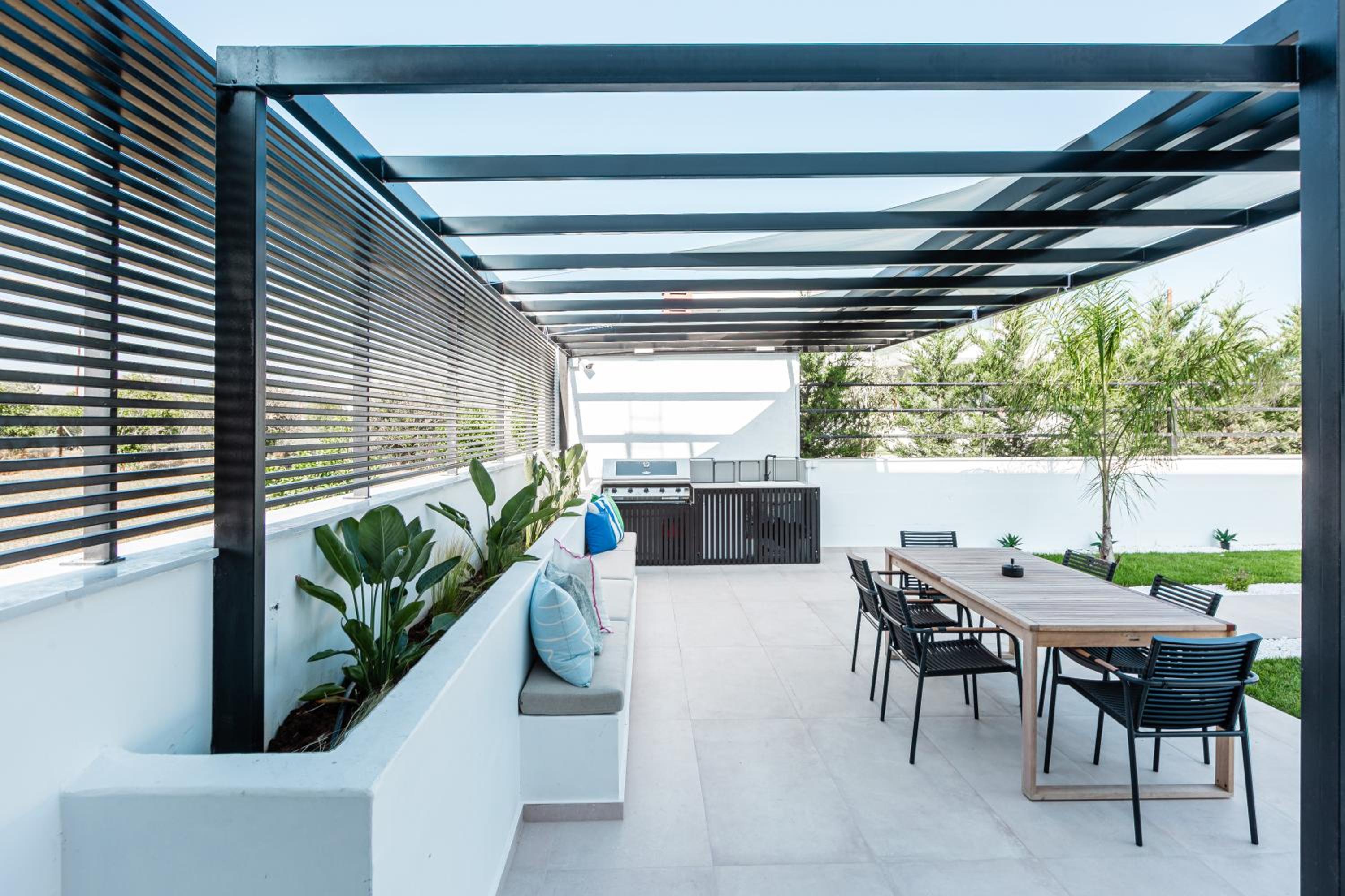 Sunshine Villa