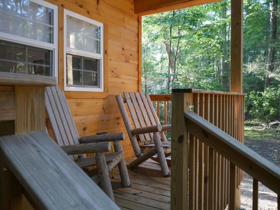 Laurel Haven a Modern Cabin Retreat near Gatlinburg view 4