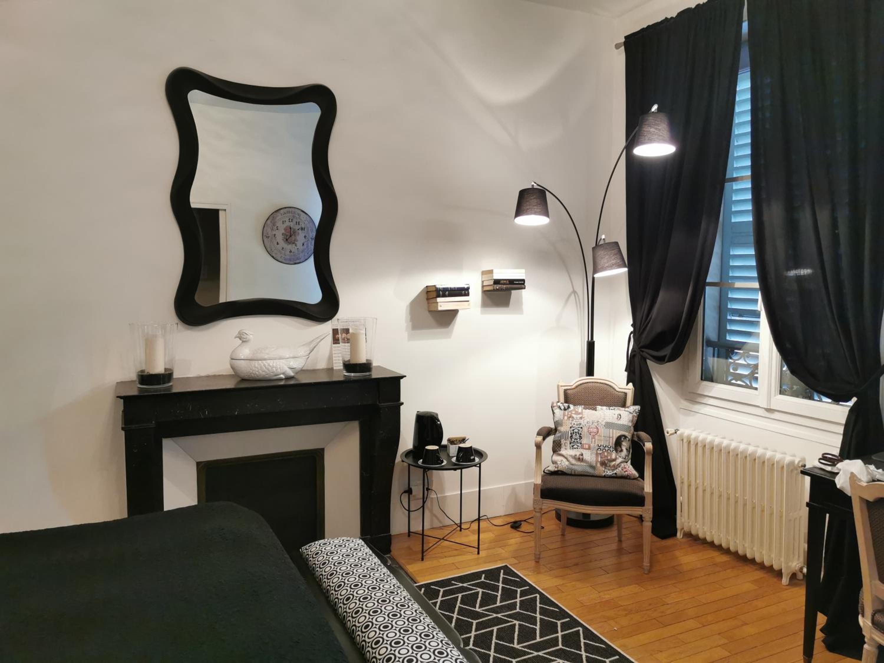 Demeure Les Aiglons, Chambres d'hôtes & Spa