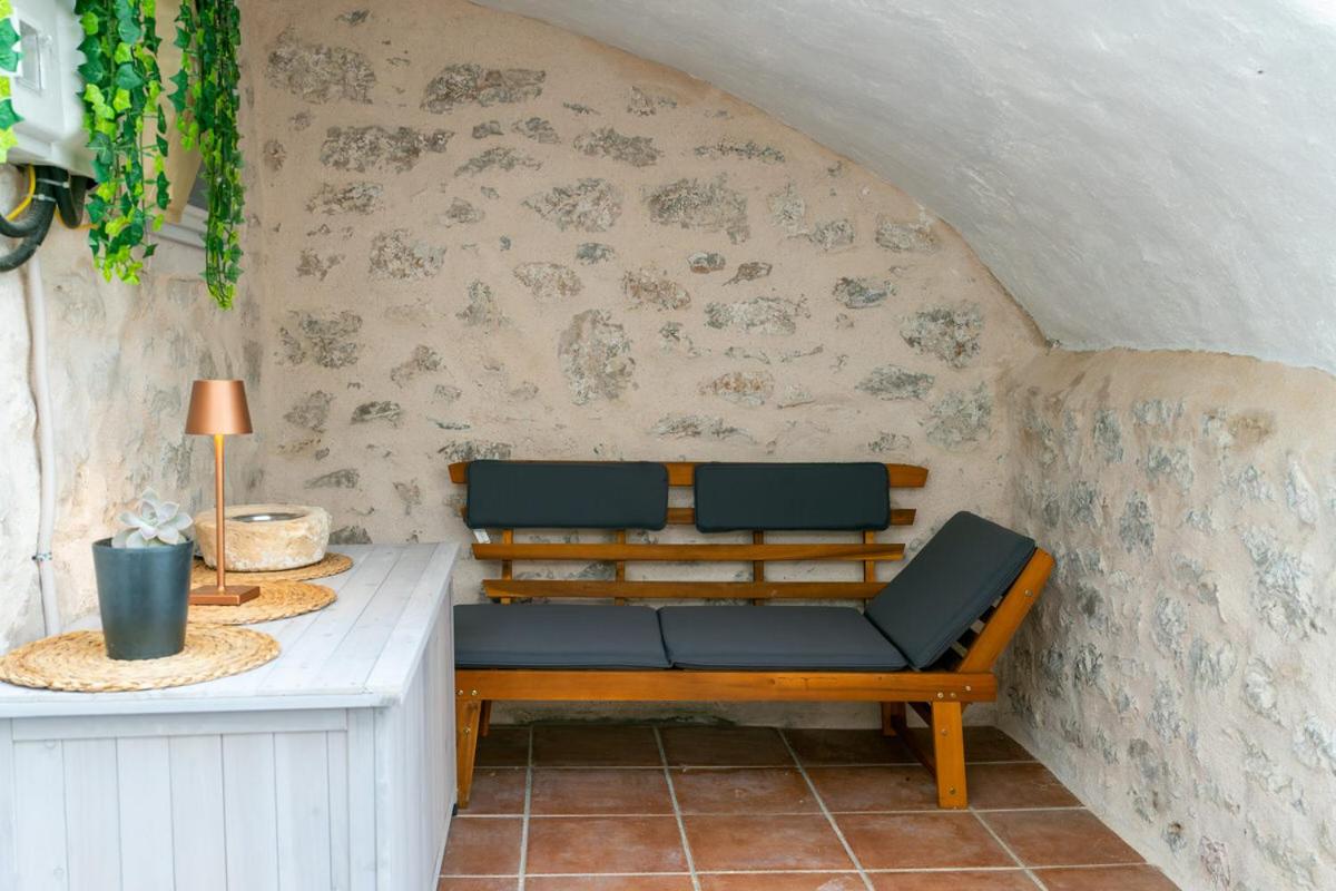 Hotel Ydor Apartment