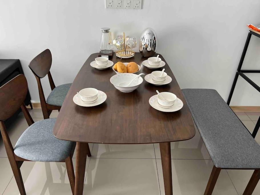 Bliss Cool Home 2Rooms 4Pax 1CarPark 24H7D Easy Self Access