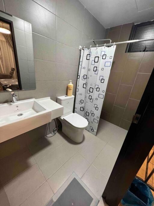 Bliss Cool Home 2Rooms 4Pax 1CarPark 24H7D Easy Self Access