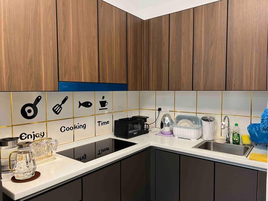 Bliss Cool Home 2Rooms 4Pax 1CarPark 24H7D Easy Self Access
