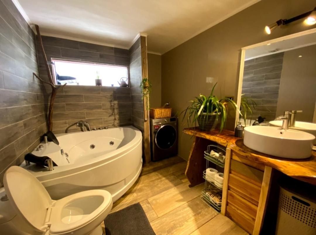 Casa Alma Lodge jacuzzi aire acondicionado wiffi bar