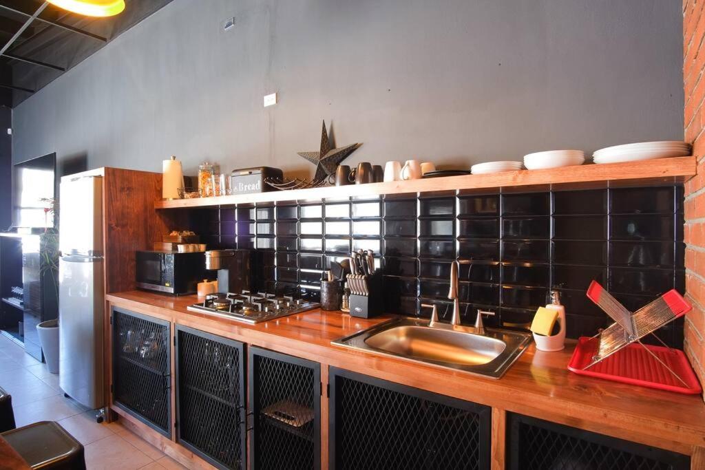 Ensenada Vacations - Brand New Gorgeous Industrial Loft in Downtown Ens - Property Image 49