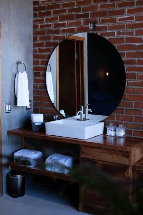 Ensenada Vacations - Brand New Gorgeous Industrial Loft in Downtown Ens - Property Image 48