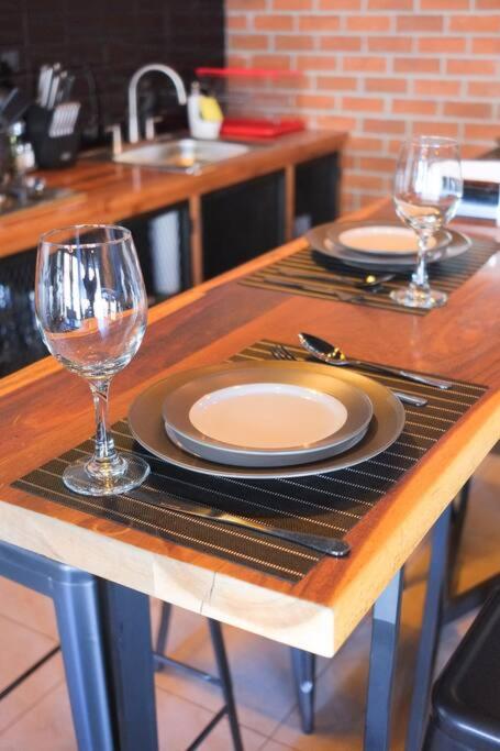 Ensenada Vacations - Brand New Gorgeous Industrial Loft in Downtown Ens - Property Image 62