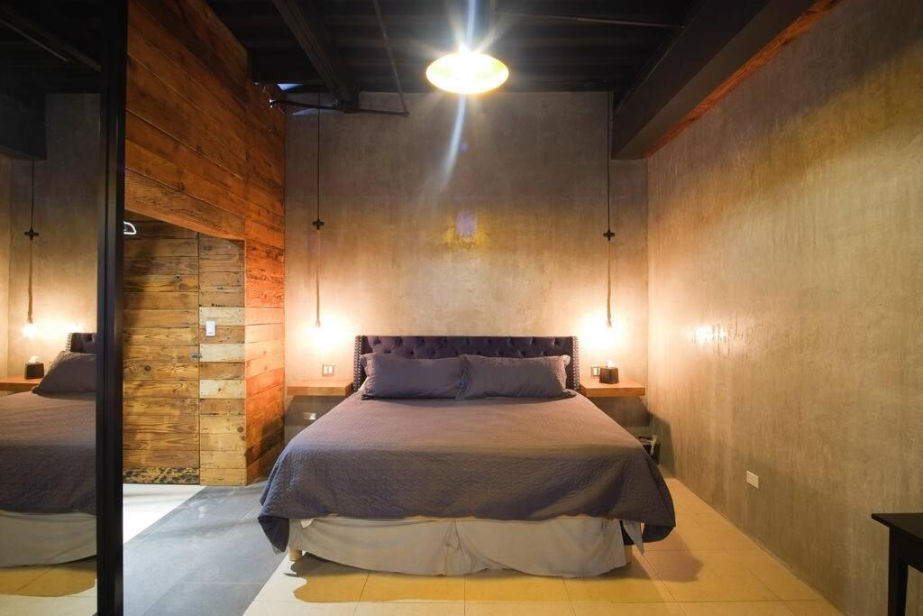 Ensenada Vacations - Brand New Gorgeous Industrial Loft in Downtown Ens - Property Image 25
