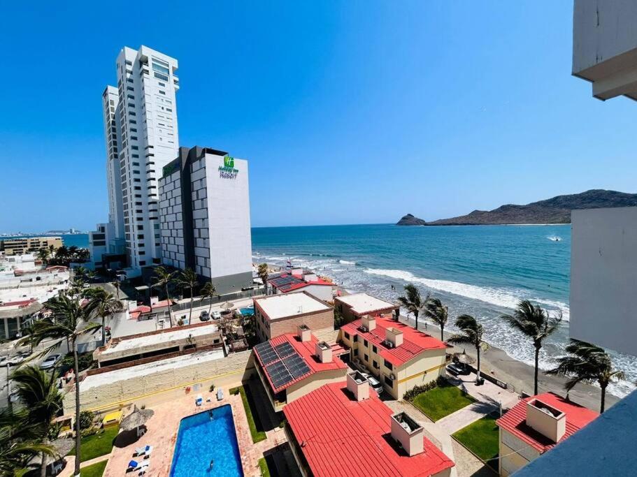A pie de playa con hermosas vistas by G P S rentas