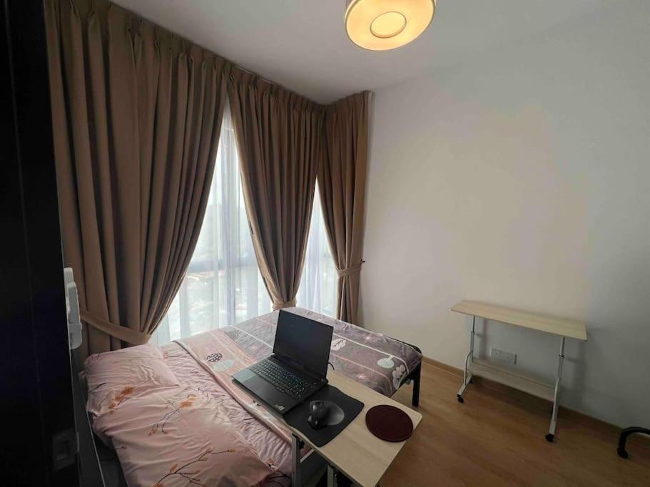 Bliss Cozy Home 3Rooms 6Pax 2CarPark 24H7D Easy Self Access
