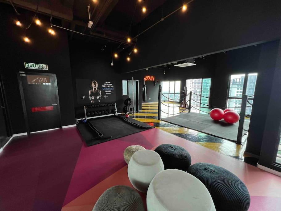 Bliss Cozy Home 3Rooms 6Pax 2CarPark 24H7D Easy Self Access