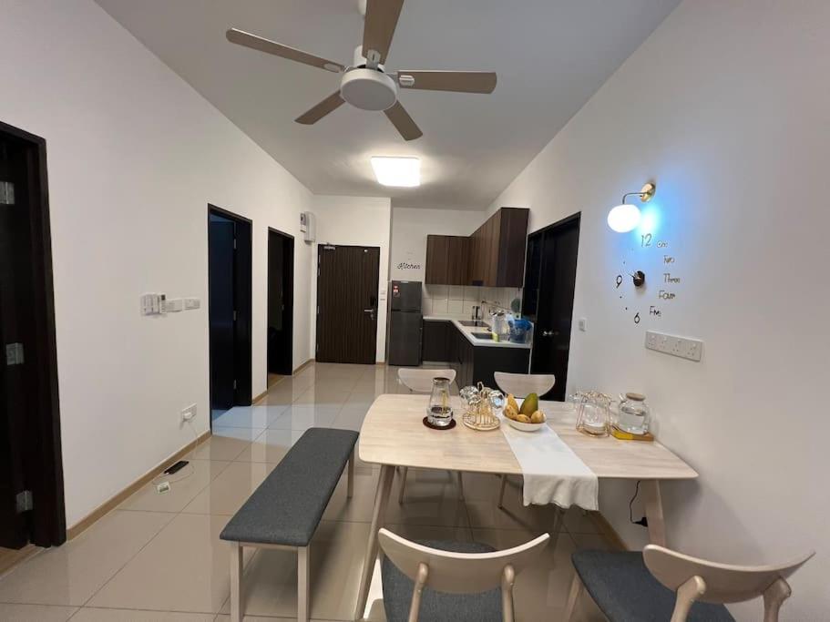 Bliss Cozy Home 3Rooms 6Pax 2CarPark 24H7D Easy Self Access