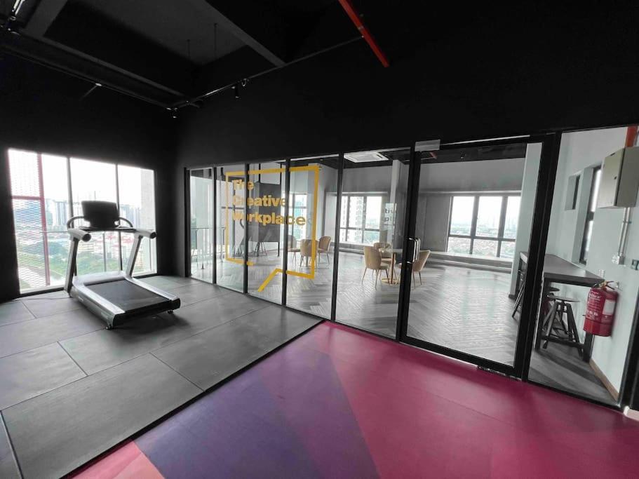 Bliss Cozy Home 3Rooms 6Pax 2CarPark 24H7D Easy Self Access