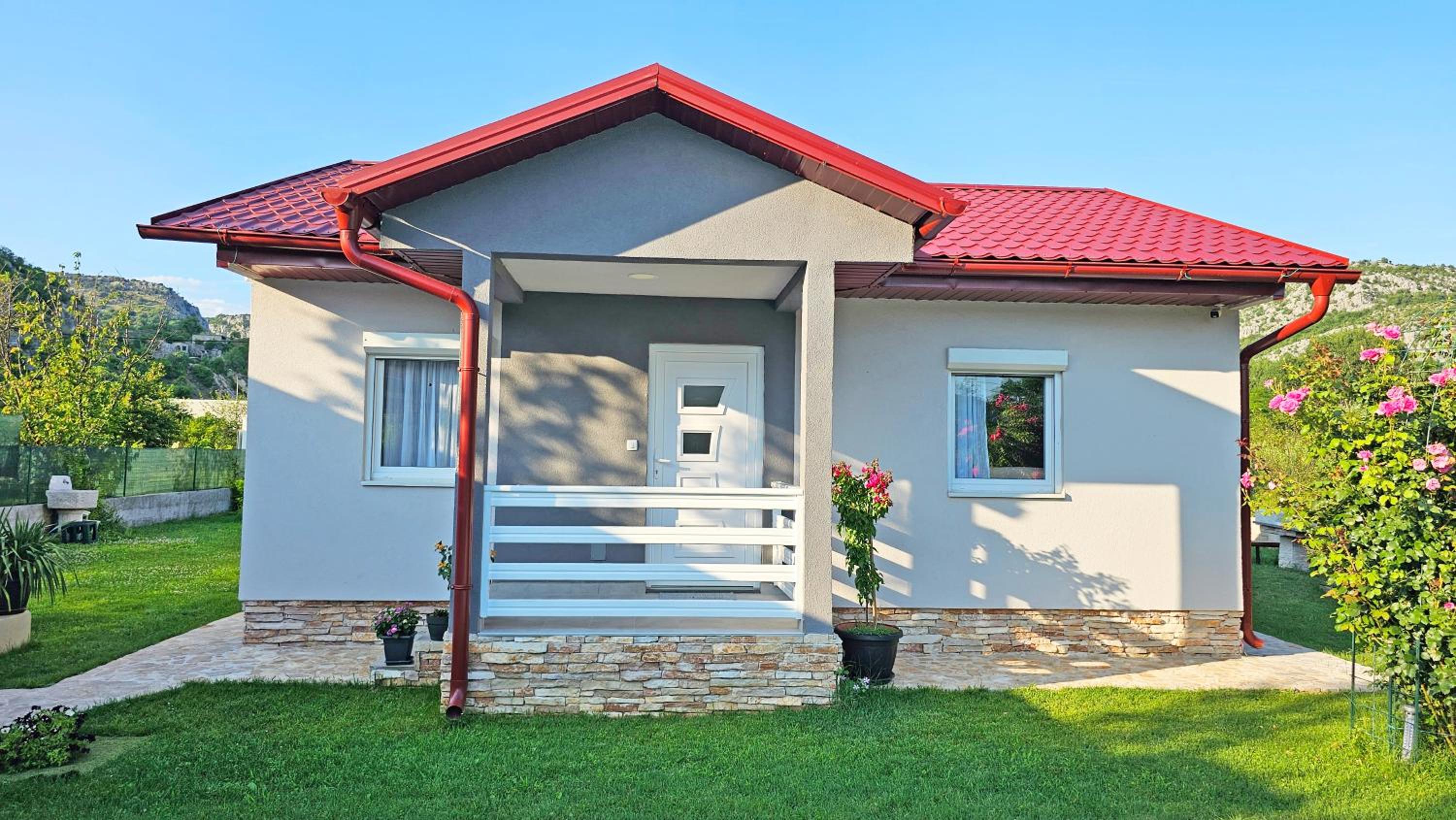 Holiday Home Natura with private pool
