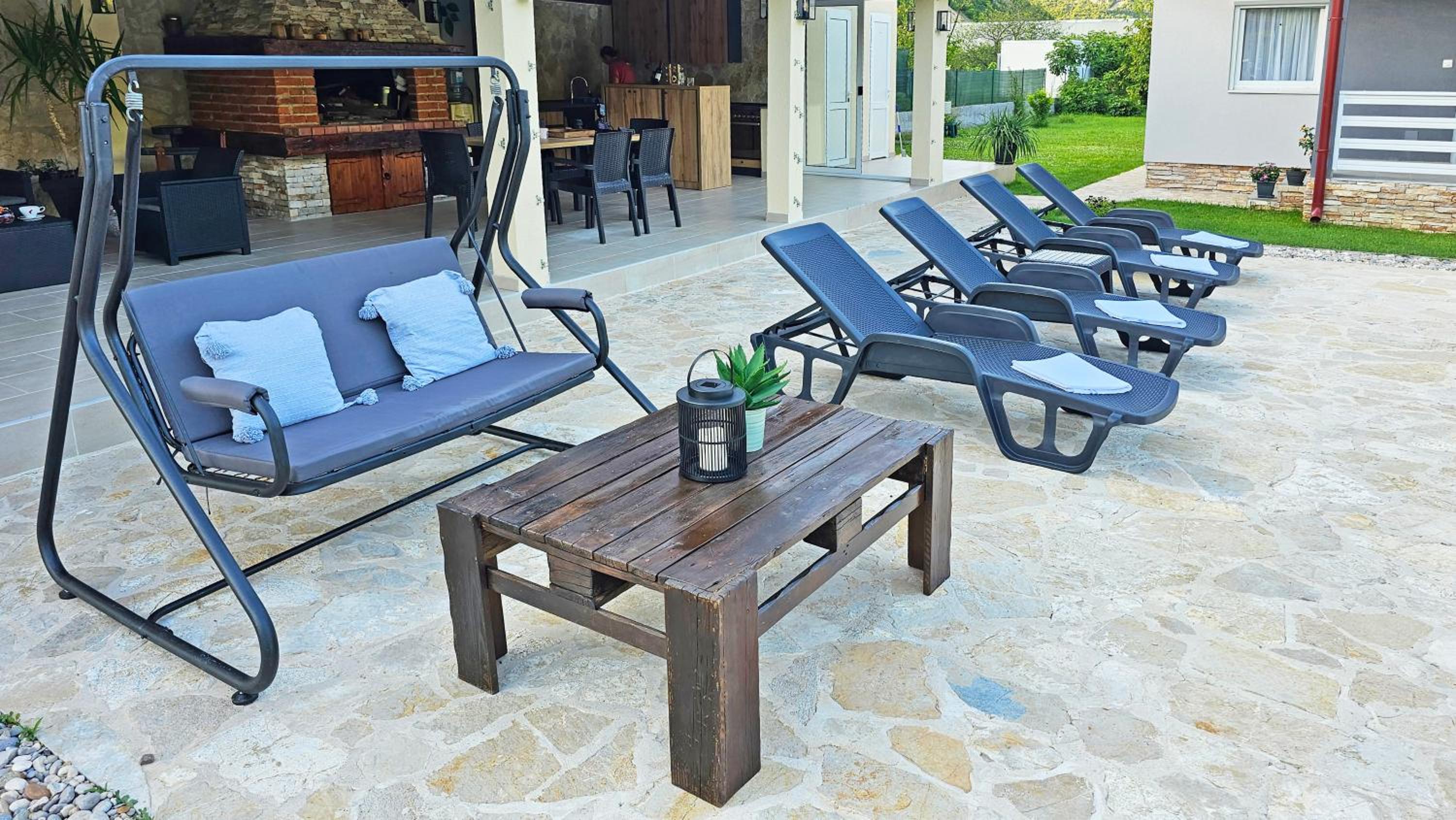 Holiday Home Natura with private pool