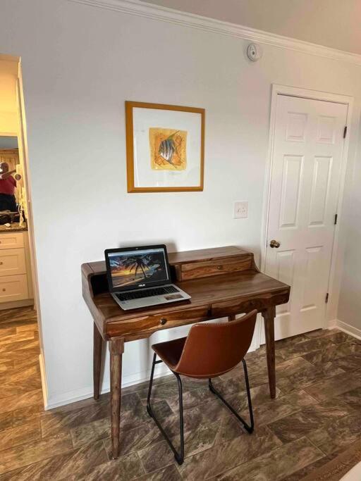 Ocean House 1806