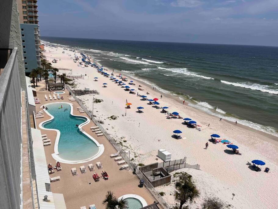 Ocean House 1806