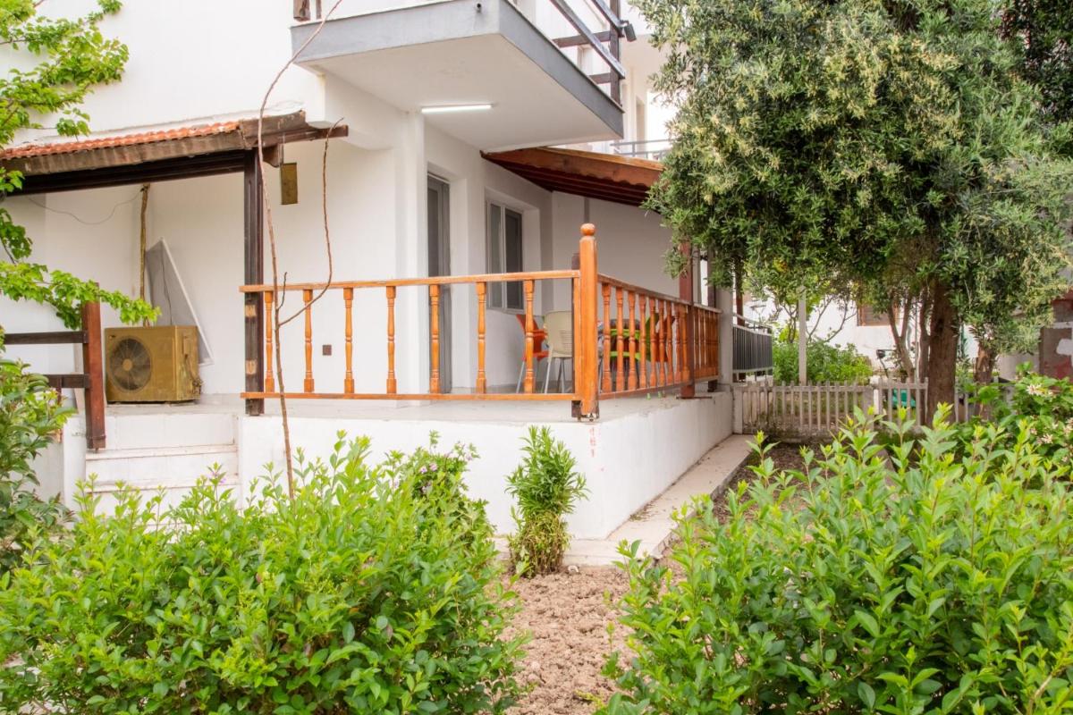 Flat with Large Balcony in Izmir view 5