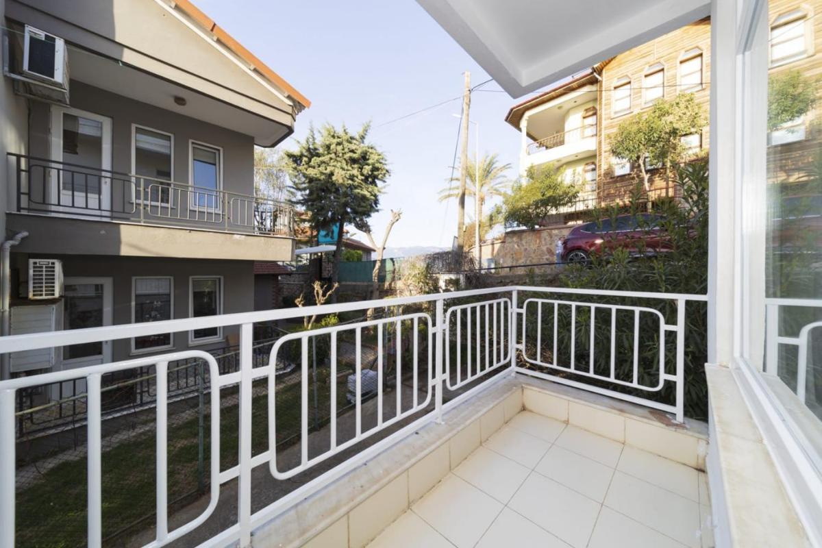 Refreshing Flat With Excellent Location in Alanya