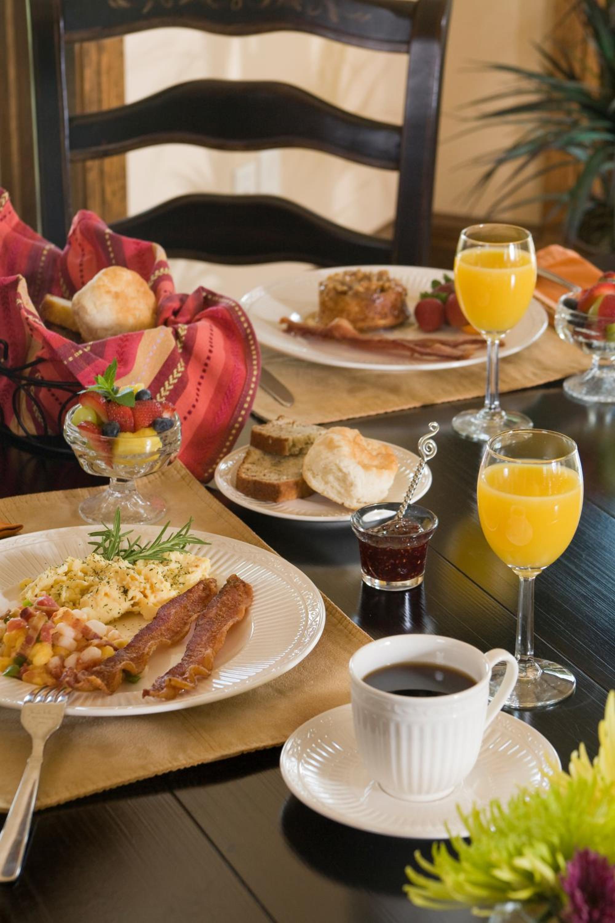 Inn on Lake Granbury a Boutique Hotel