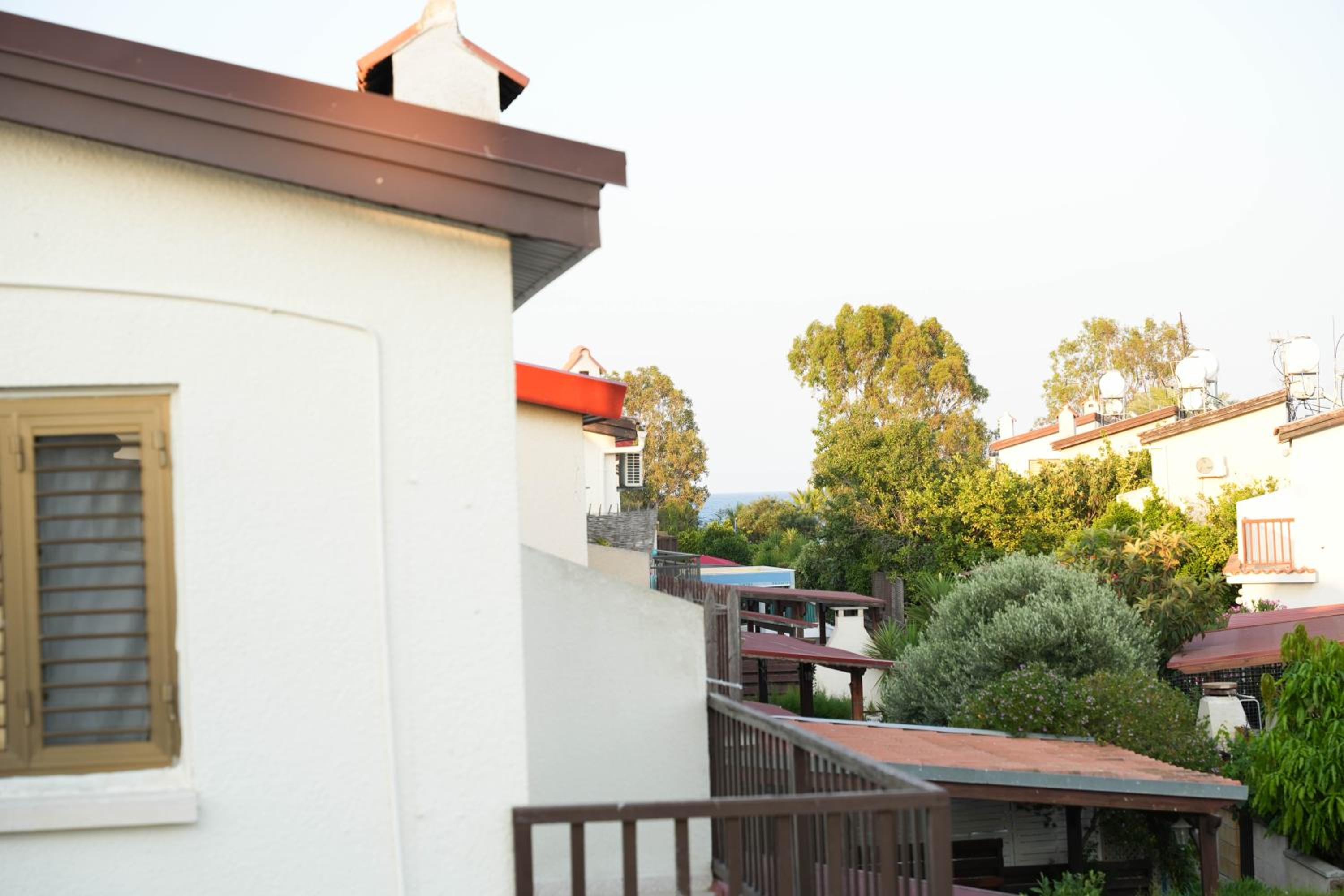Ocean Blue House 17