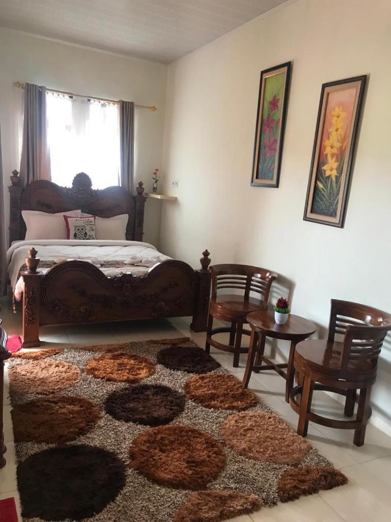 Homestay dan Cafe BungaSonsang