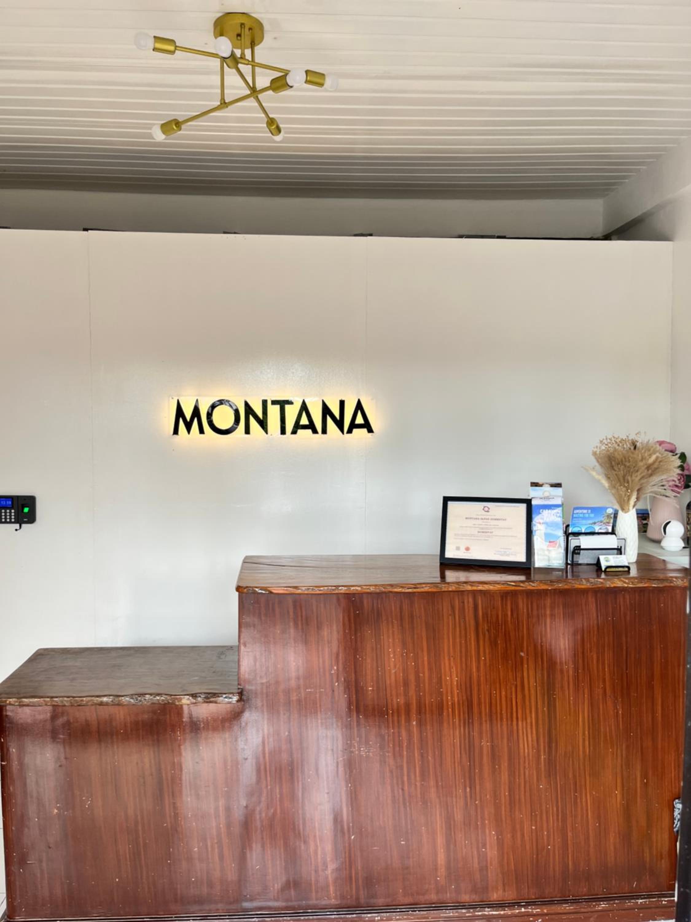 Montana-Alpas Homestay