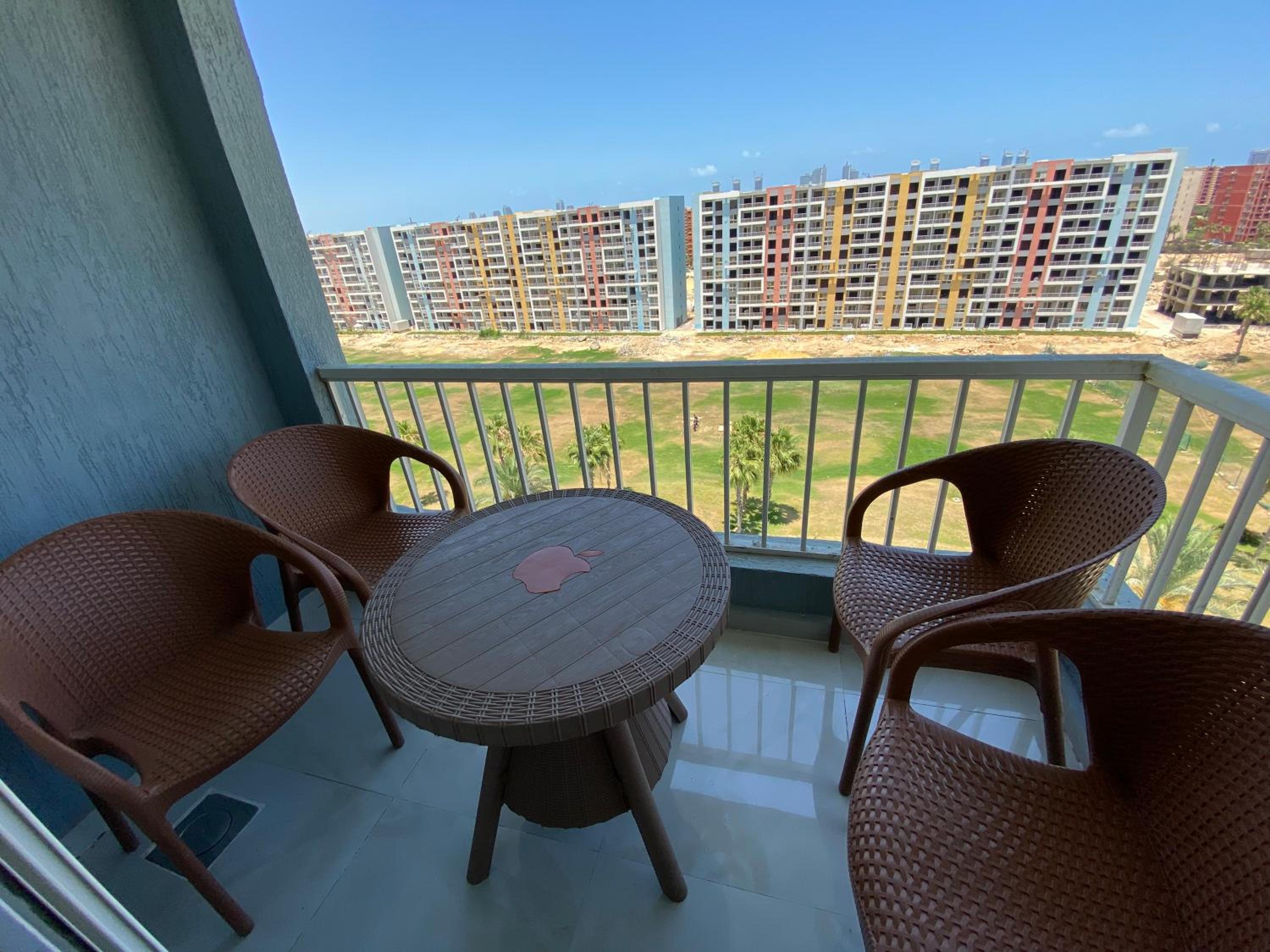 Poolside Studio: Experience Tranquility in New Alamein-North Coast