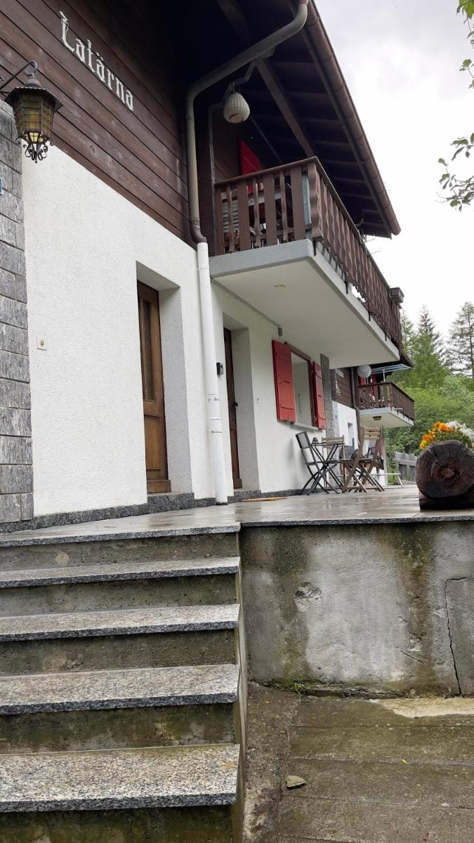 Photo 12