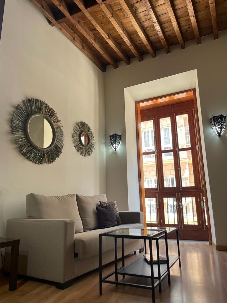 Wonderful Apartment in Malaga Oldtown Calle Carreteria FREE WIFI&AC