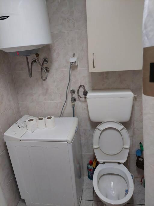 Lovely 1-bedroom apartment in Budva view 4