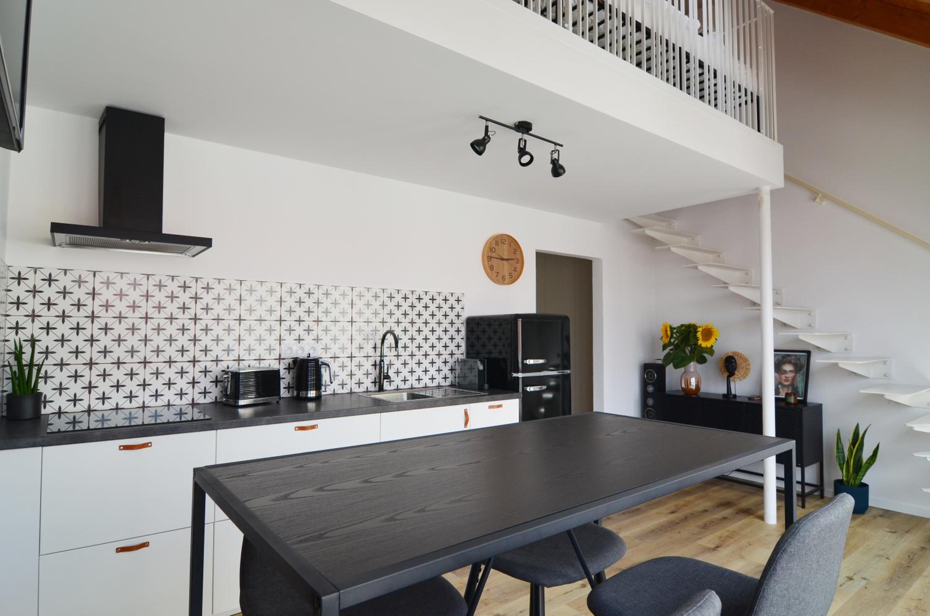 Vineyard Terrace Apartment