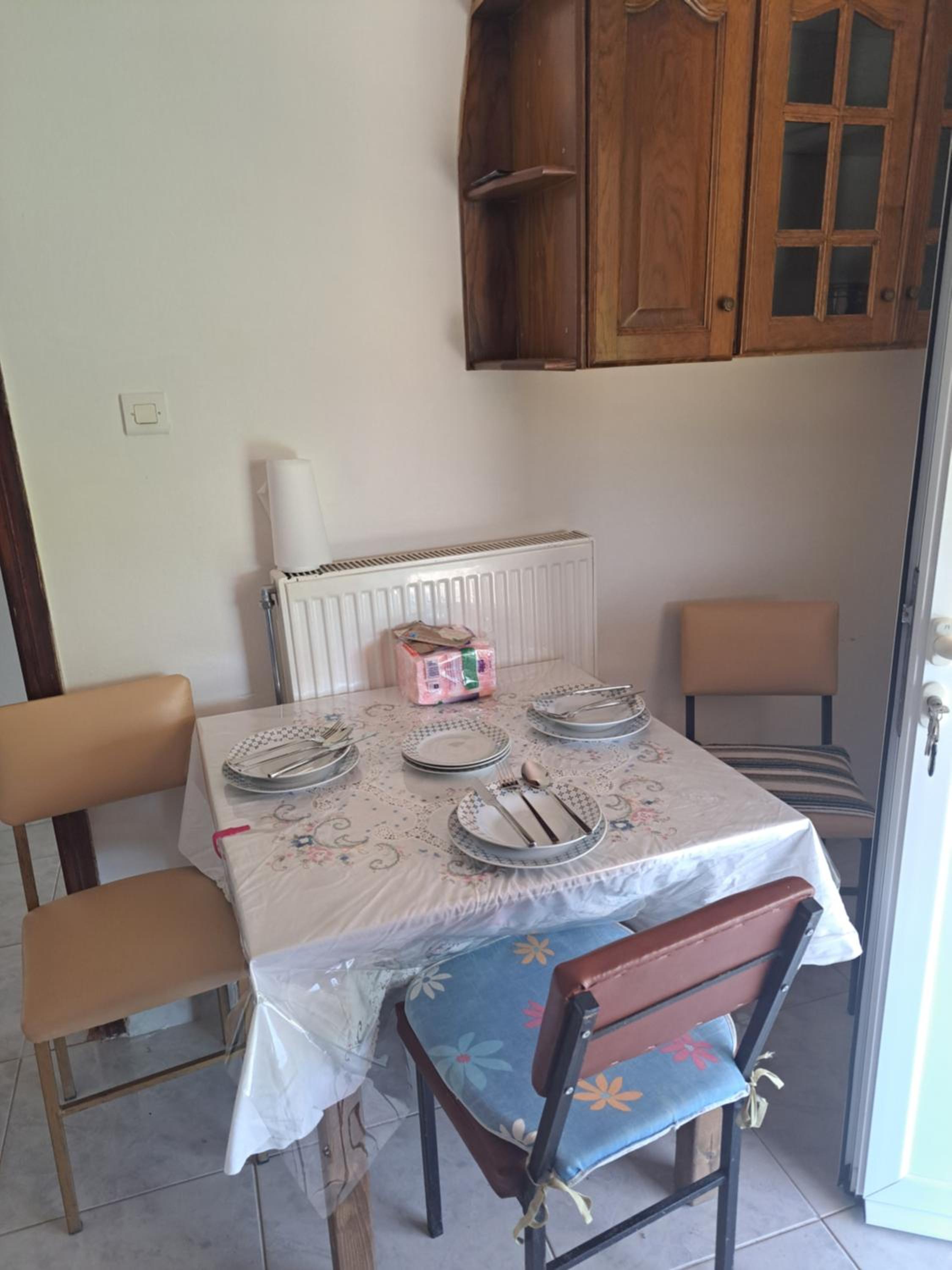 Stathis Rooms