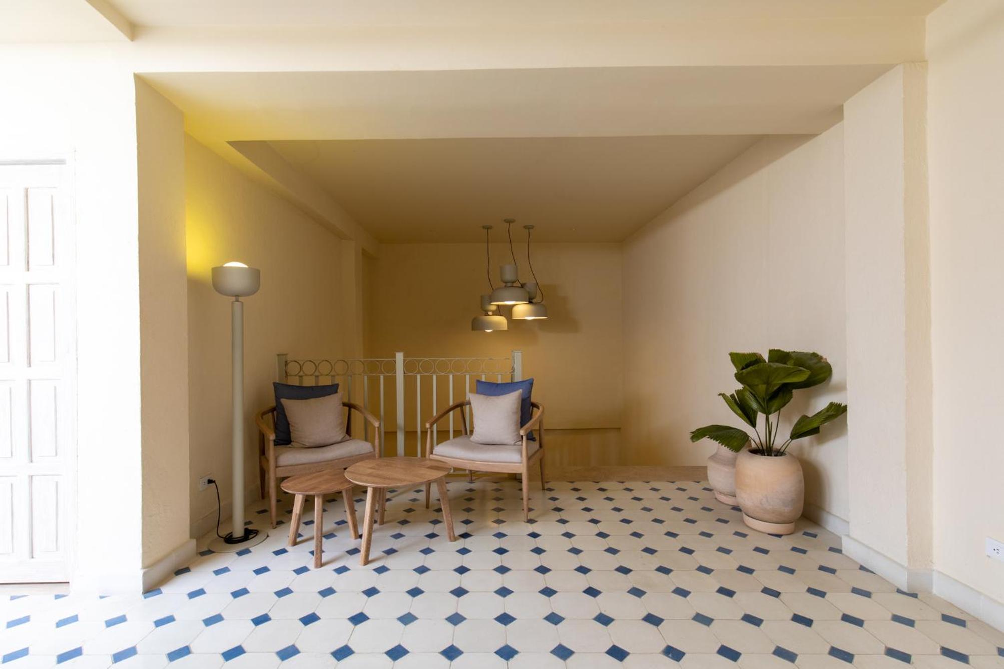 B Haus Hotel Boutique - Property Image 2