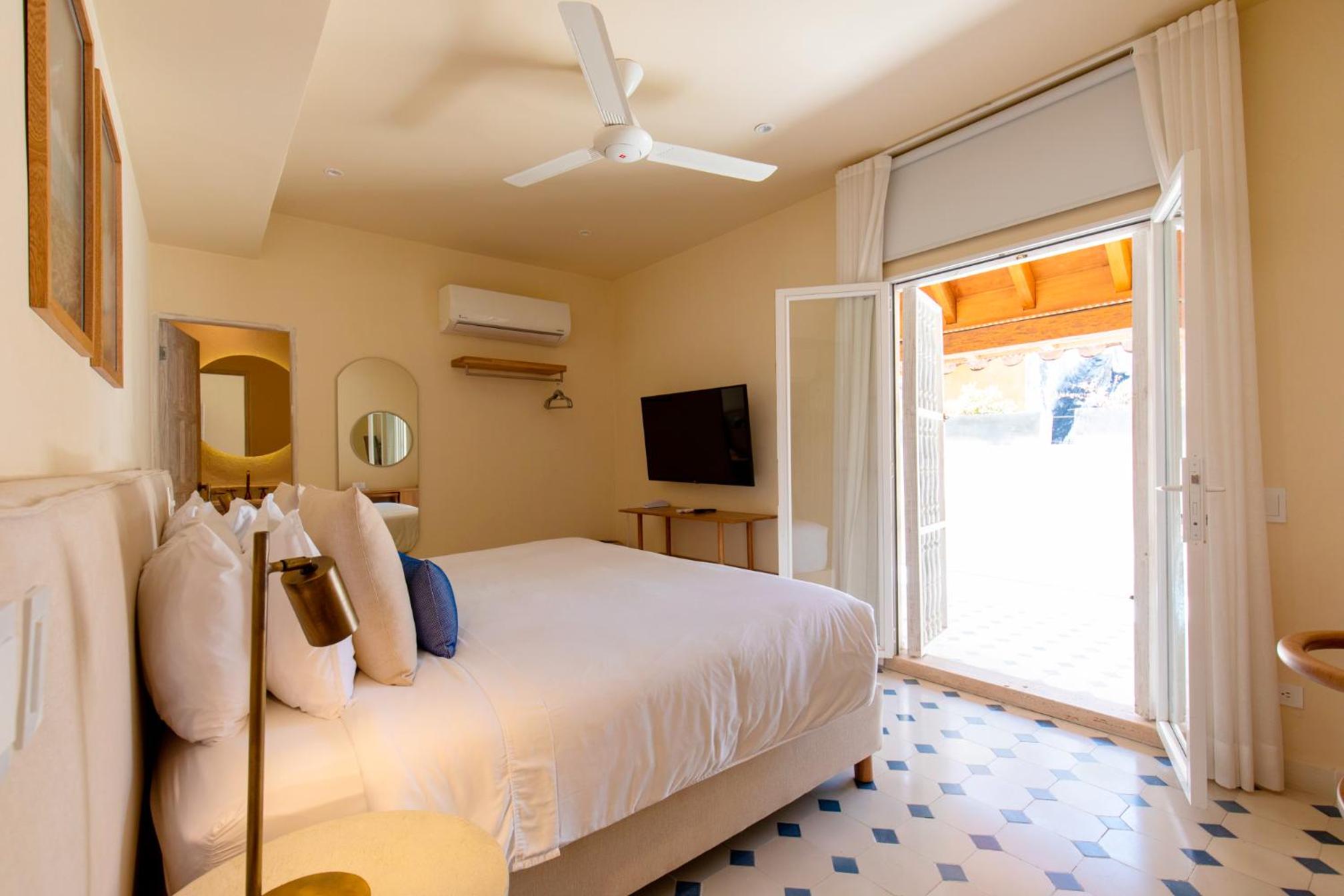 B Haus Hotel Boutique - Property Image 38