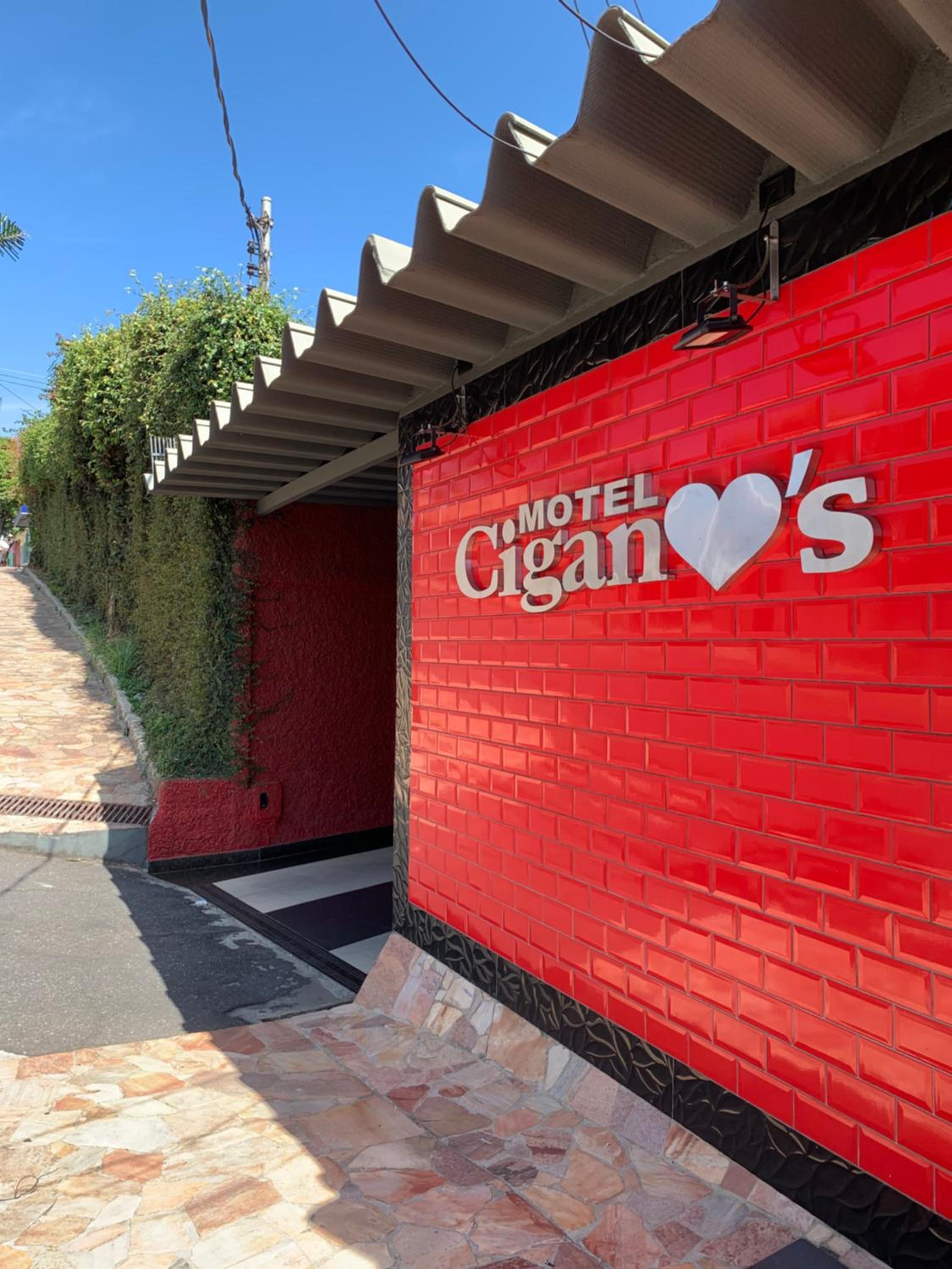 Motel Cigano’s
