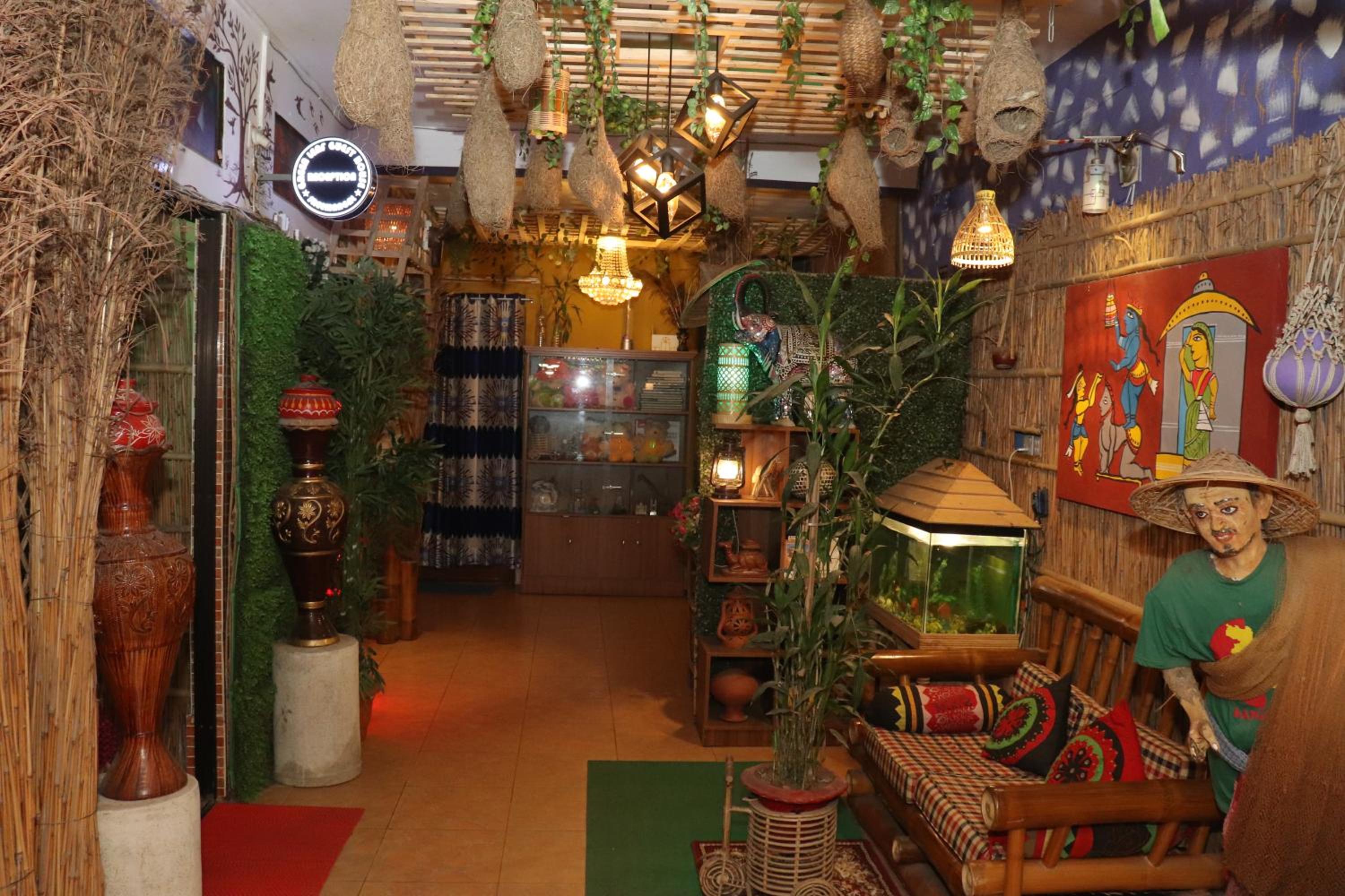GREEN LEAF GUEST HOUSE