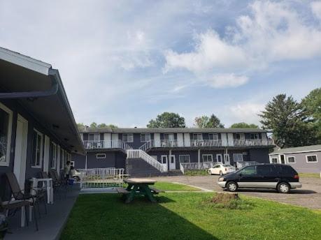 2nd Floor, 2 Bedroom Condo, Sleeps 6 view 5