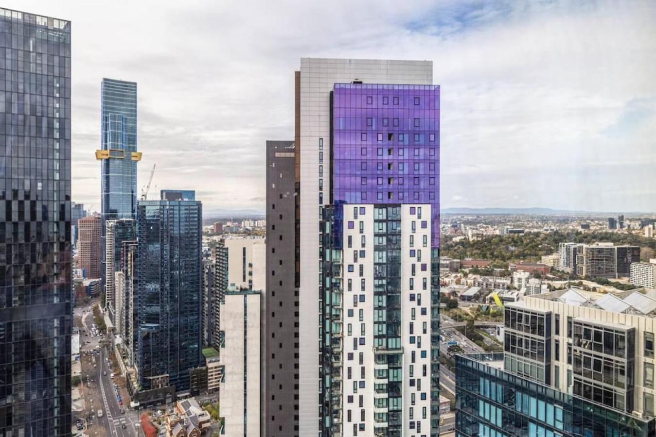 Hotel Luxurious 3 BRM Apartment - Image 1