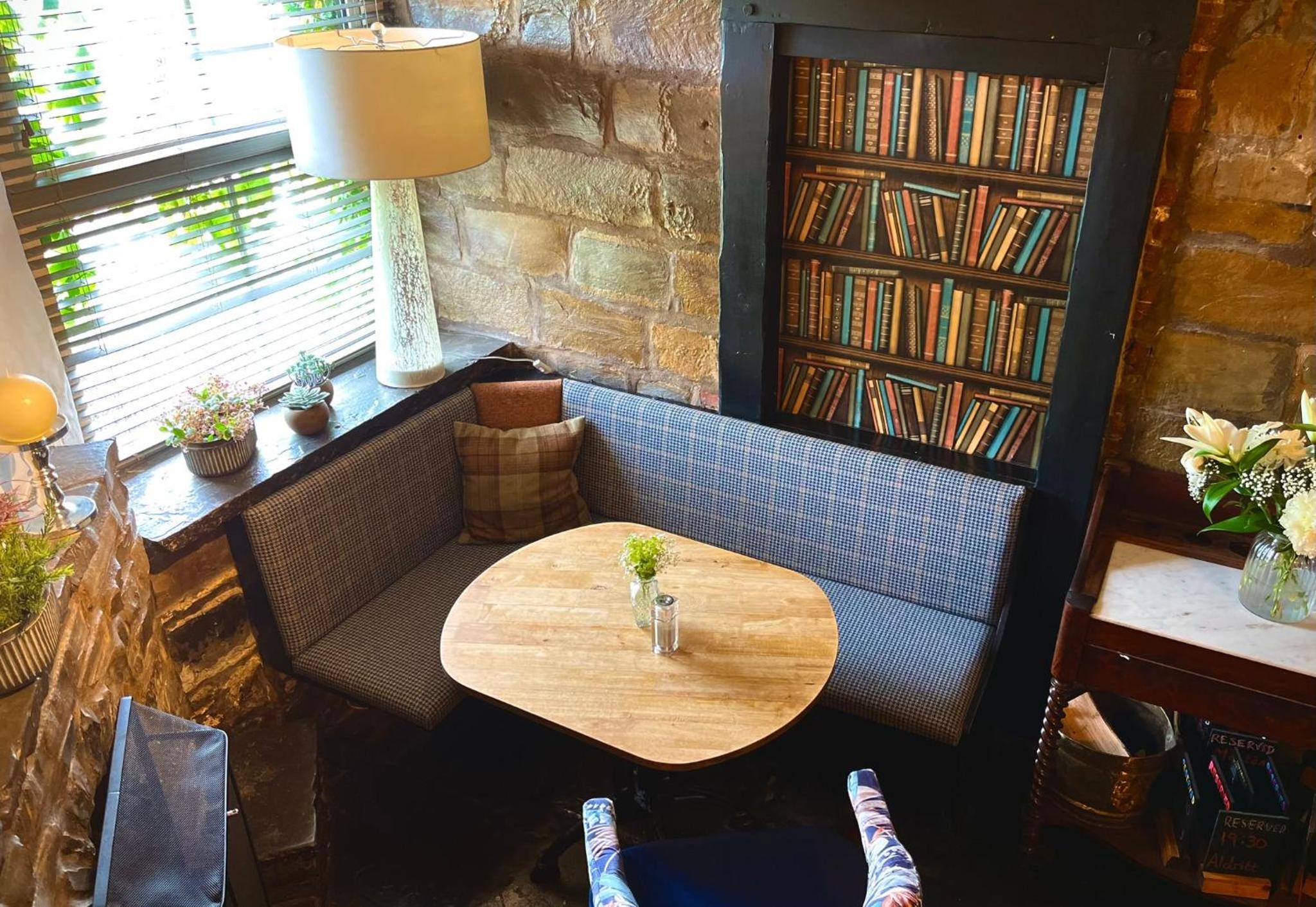 Alcester Vacations - The Blue Boar - Property Image 6