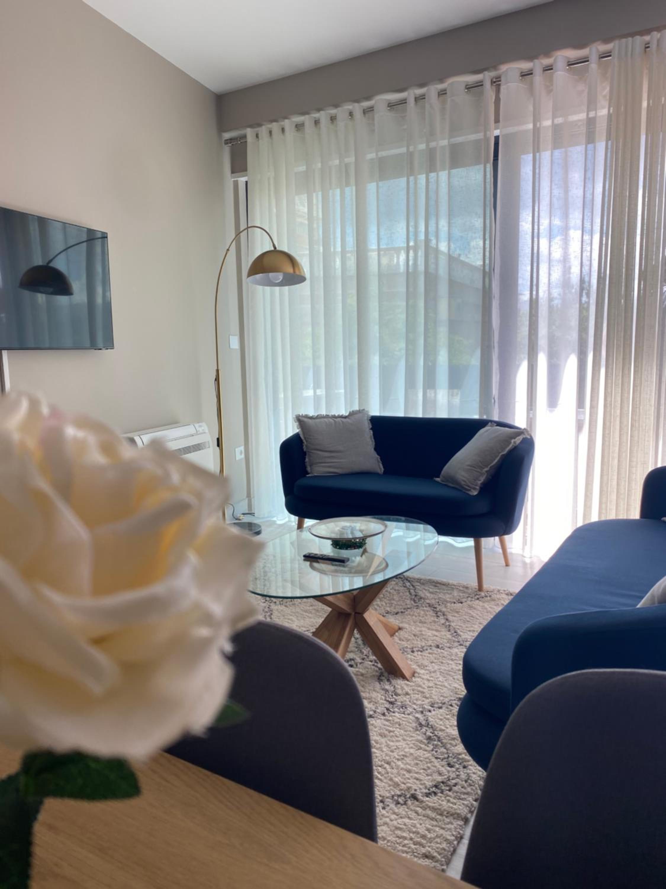 Alma Rose Apartment